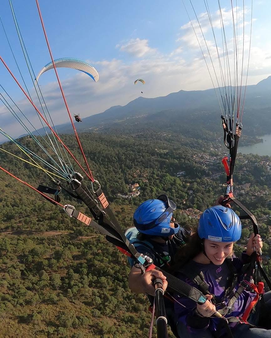 Vuelo tándem en Valle de Bravo